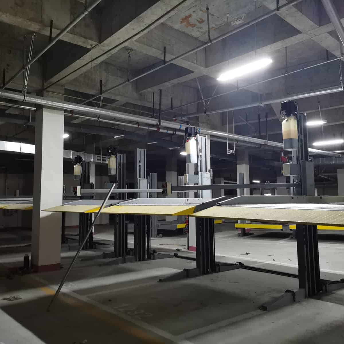 大足兩柱機(jī)械式停車位租賃